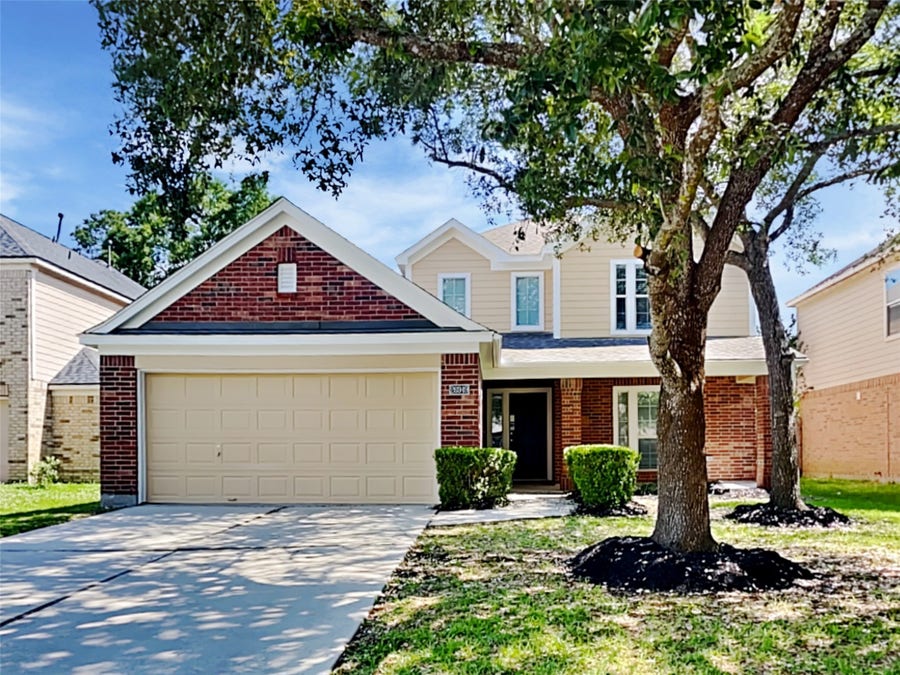 Property photo for 26949 Carriage Manor Lane, Humble, TX
