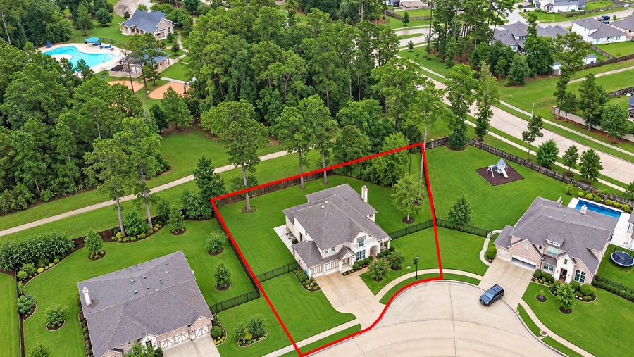 Property photo for 14011 S Evergreen Ridge Court, Conroe, TX