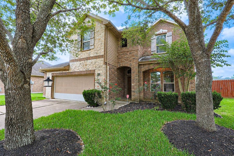 Property photo for 5804 Lawrence Court, Pearland, TX