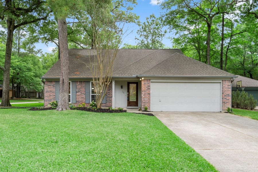 Property photo for 36 White Bark Place, The Woodlands, TX