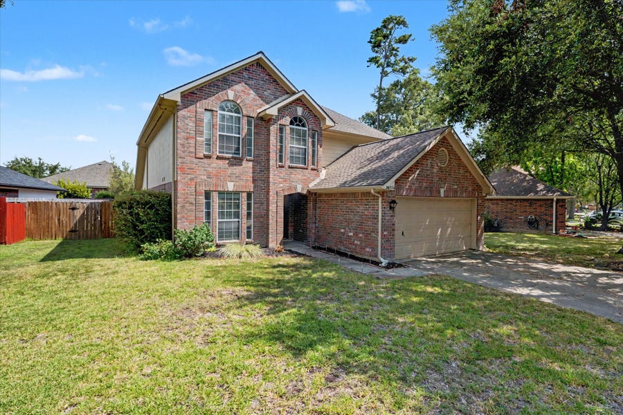 Property photo for 26974 Crown Haven Drive, Kingwood, TX