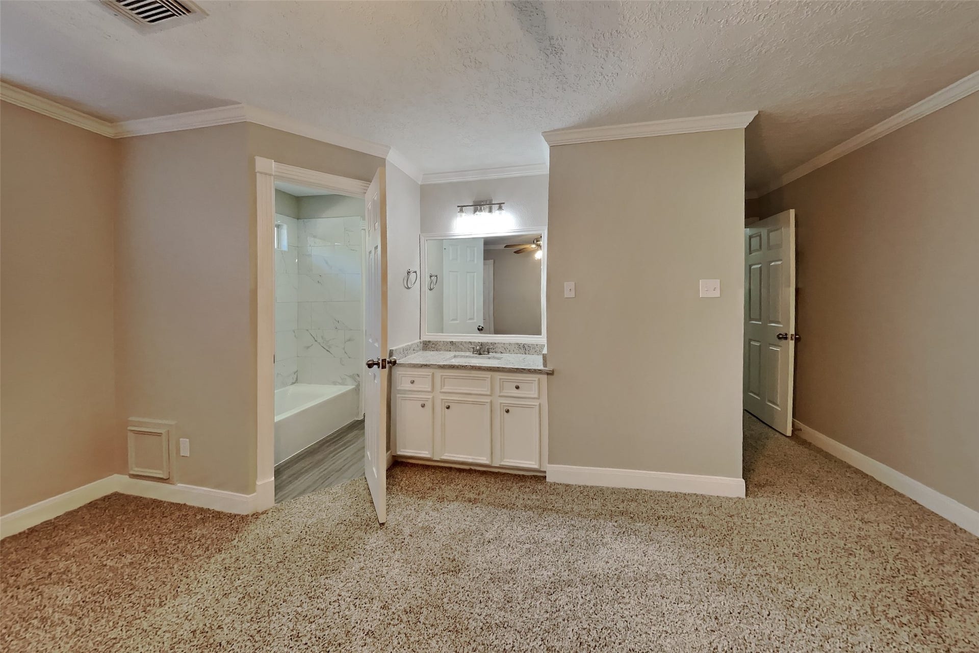 4606 Cashel Spring Drive, Houston, TX 77069 4606 Cashel Spring Drive, Houston, TX 77069