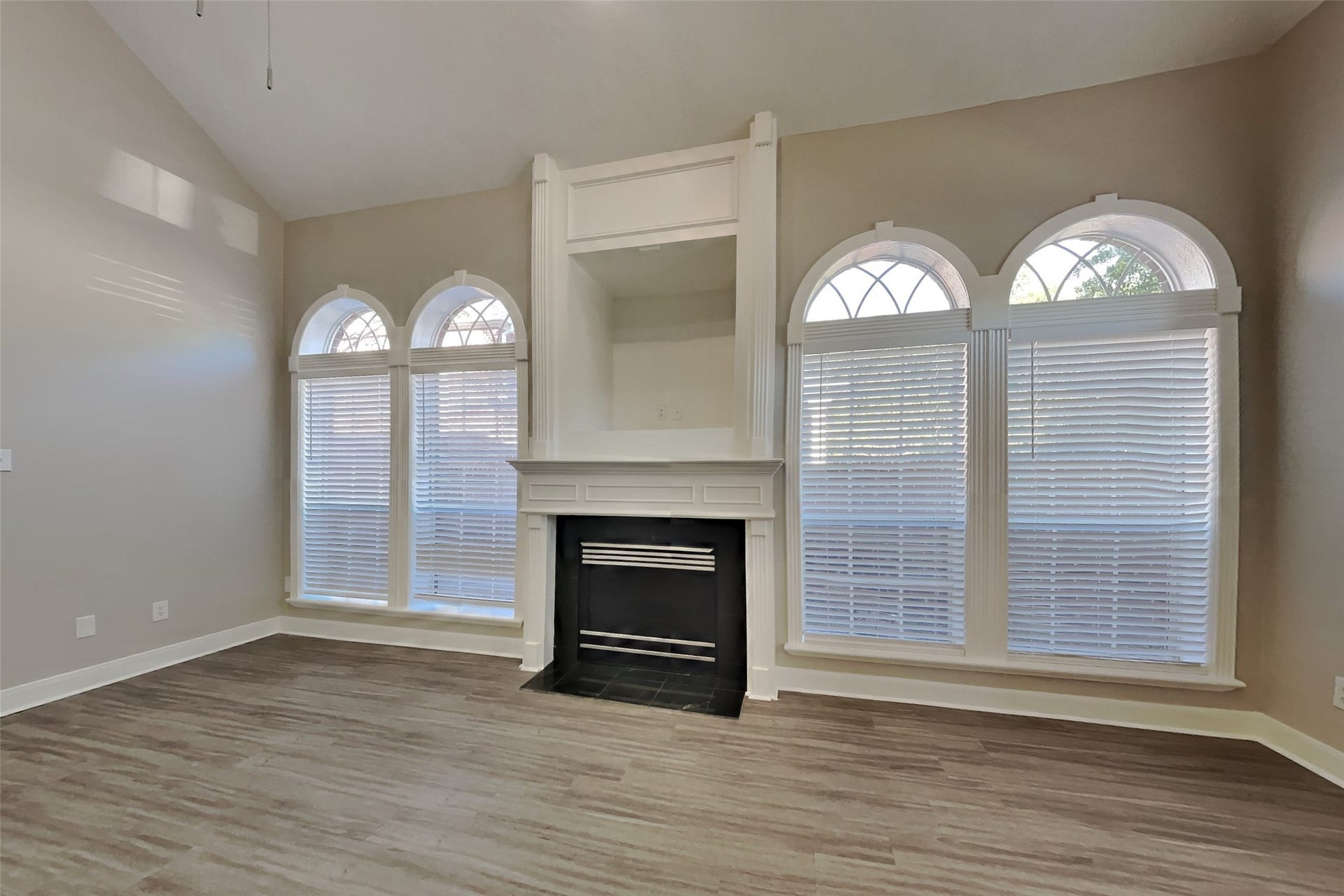4606 Cashel Spring Drive, Houston, TX 77069 4606 Cashel Spring Drive, Houston, TX 77069