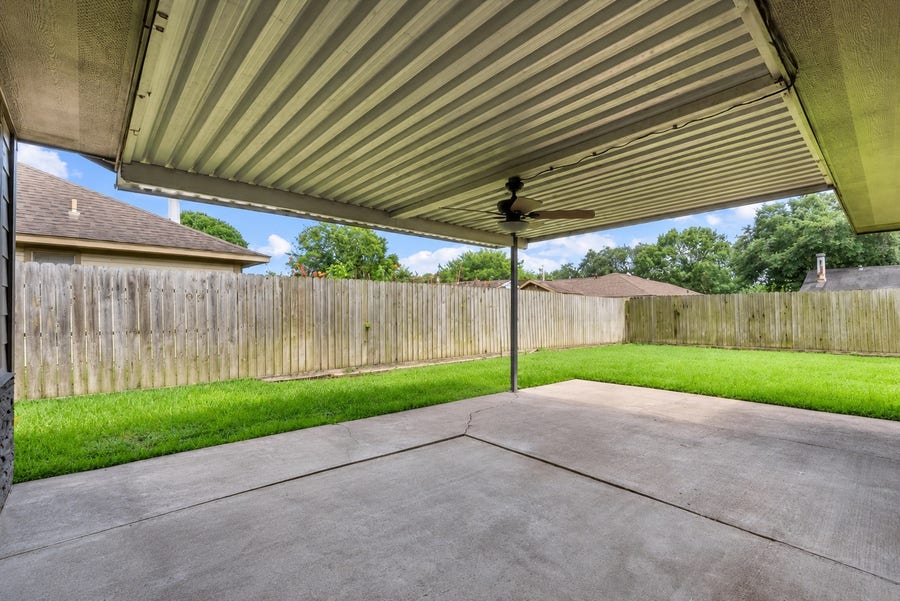 Property photo for 11734 Alamo Dr, La Porte, TX
