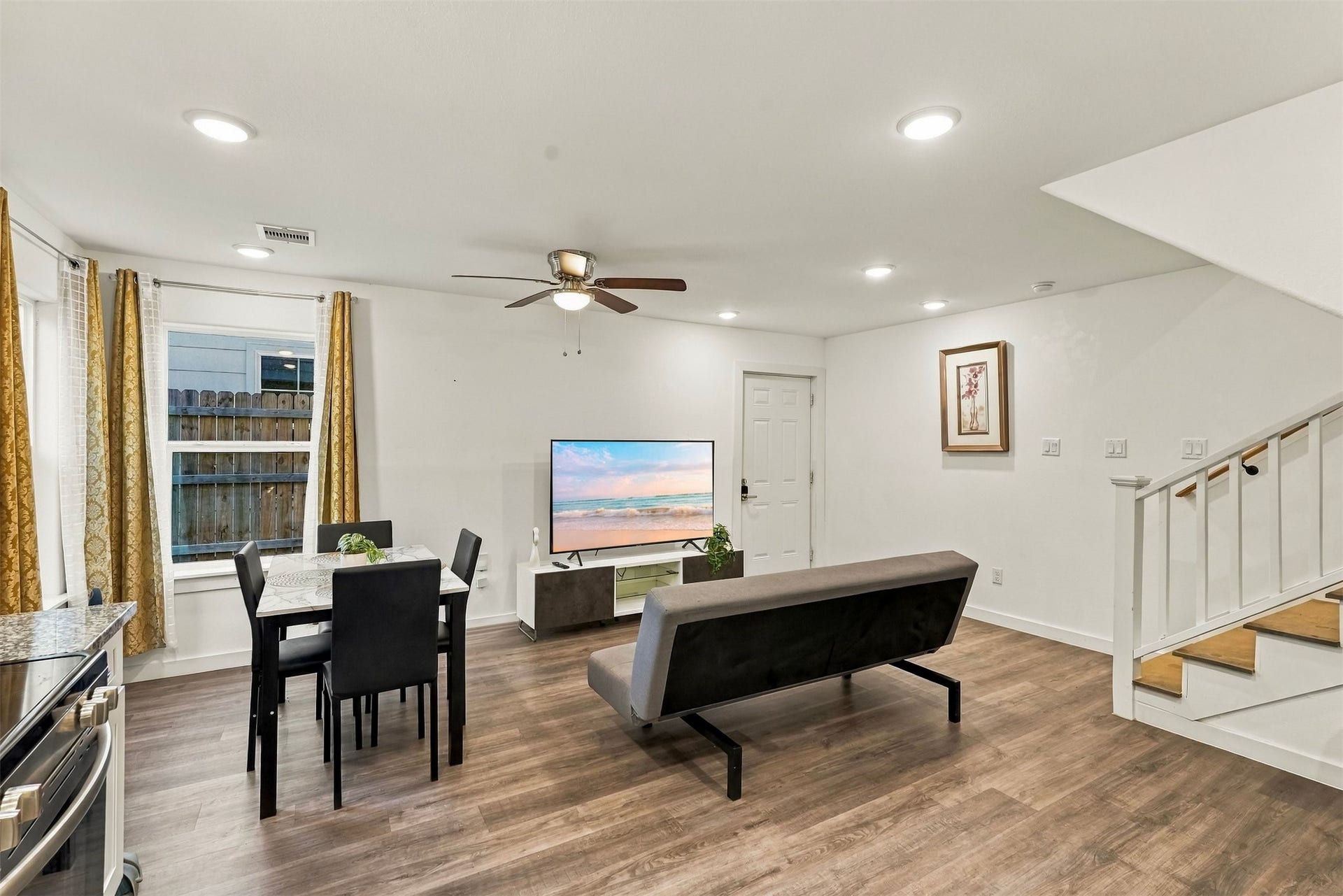 7813 Sandy Street, #B, Houston, TX 77028