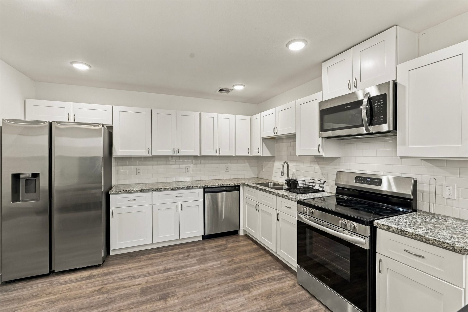7813 Sandy Street, #B, Houston, TX 77028