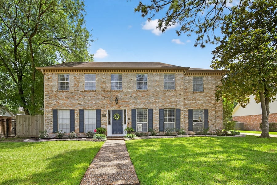 Property photo for 11103 Holly Springs Drive, Houston, TX