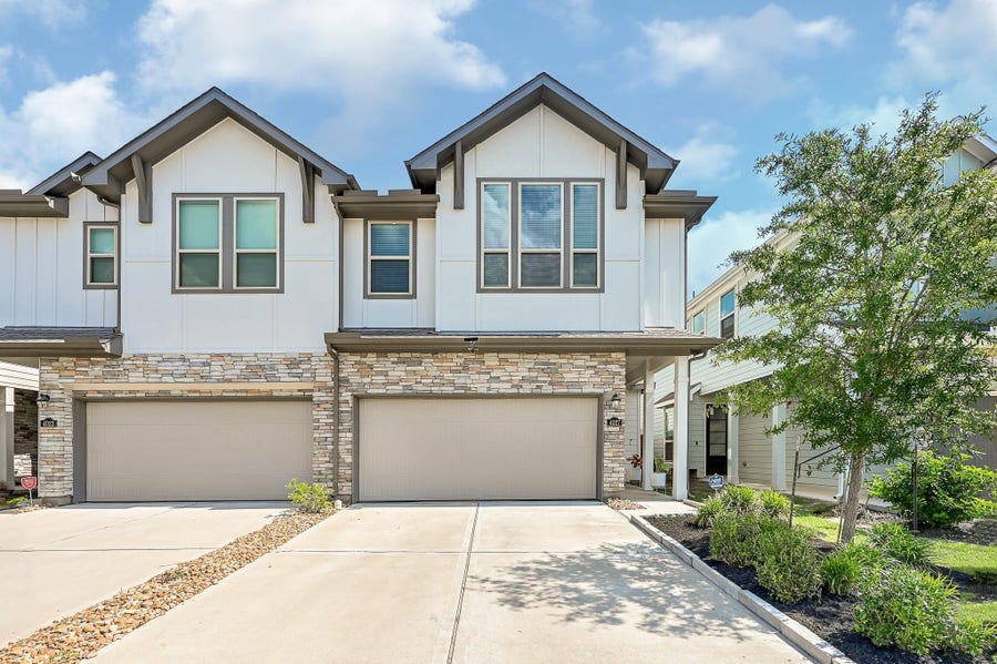 Property photo for 4027 Balboa Drive, Iowa Colony, TX