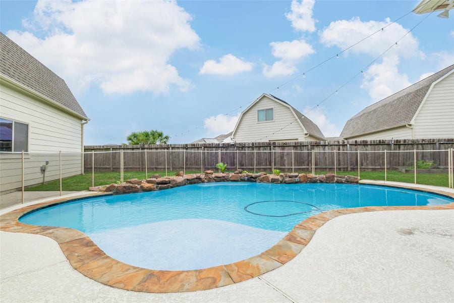 Property photo for 6811 Gonzales Point, Manvel, TX