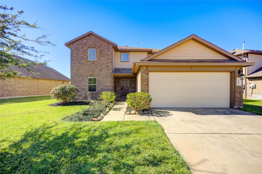 Property photo for 18006 Sonora Brook Lane, Richmond, TX