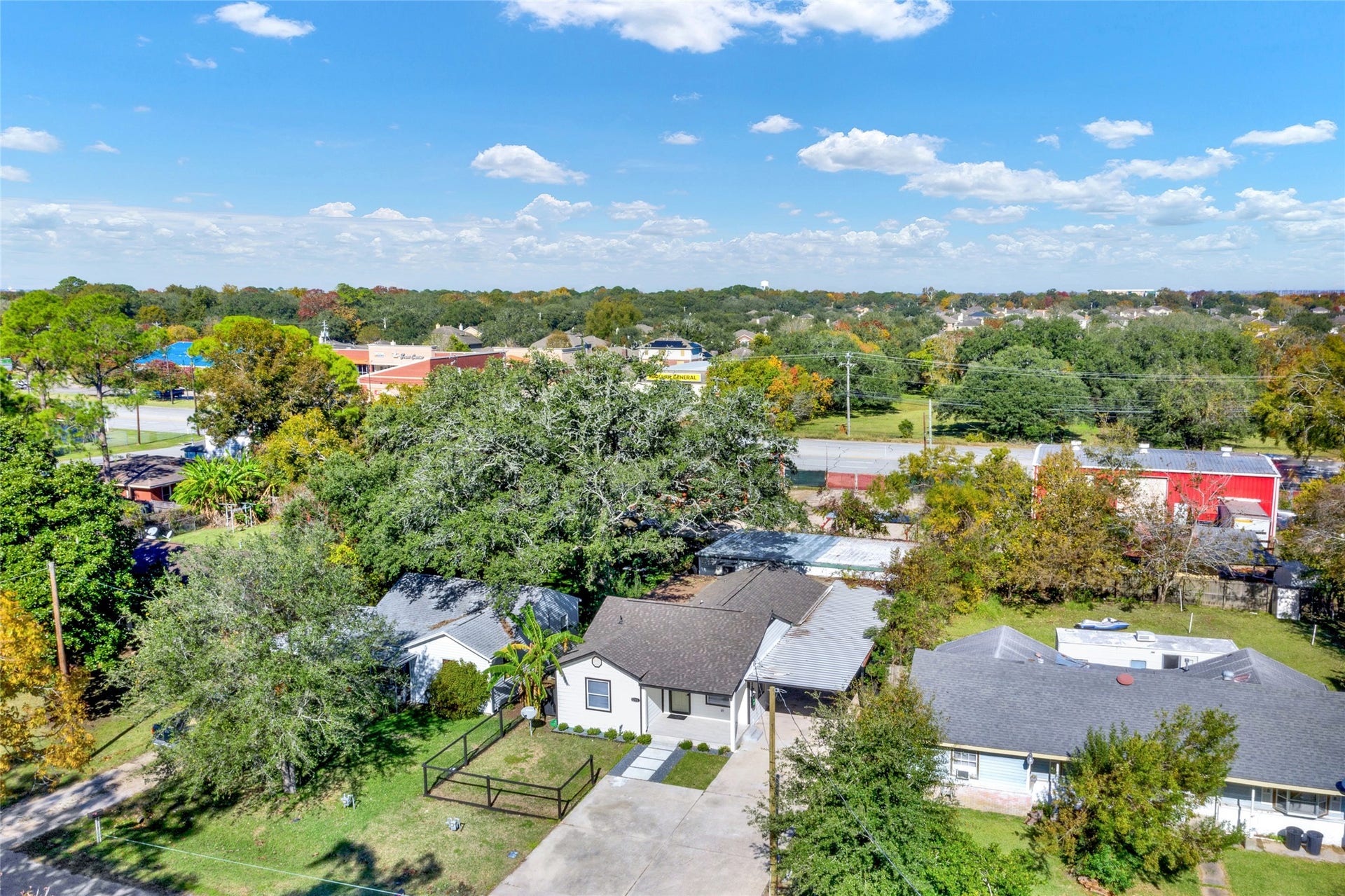 3204 Hoover Street, La Marque, TX 77568 3204 Hoover Street, La Marque, TX 77568
