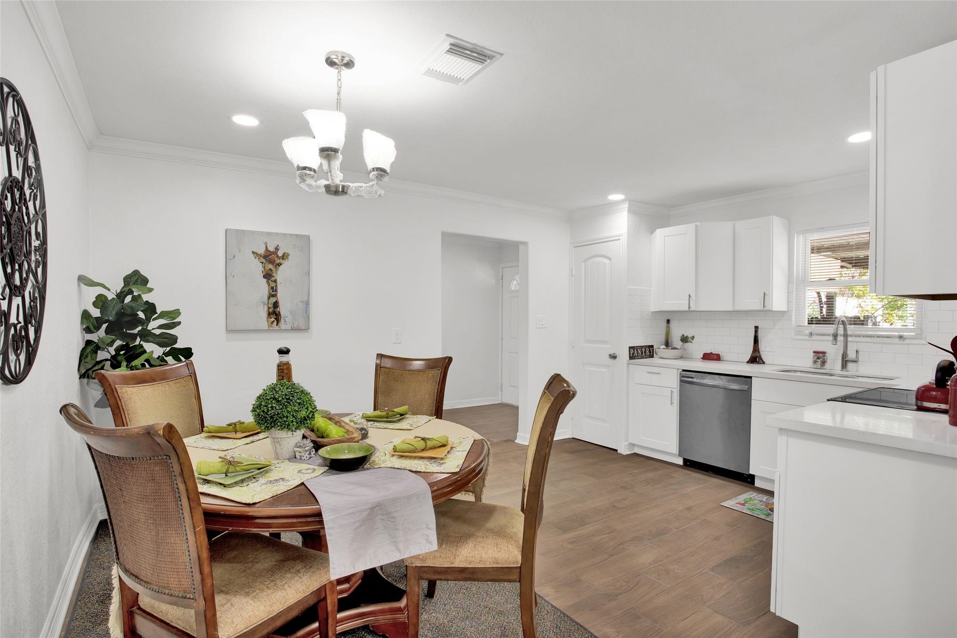 3204 Hoover Street, La Marque, TX 77568 3204 Hoover Street, La Marque, TX 77568