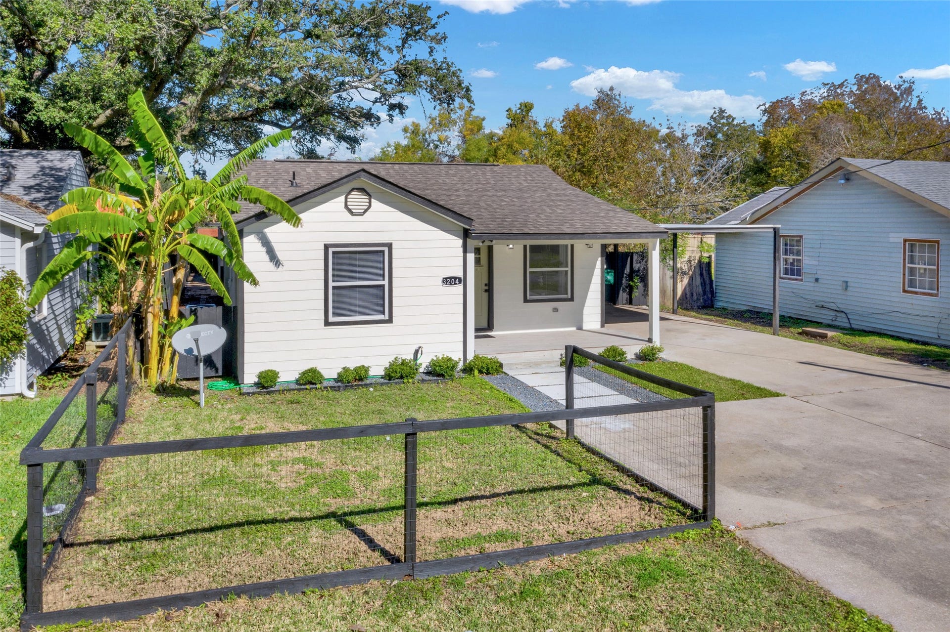 3204 Hoover Street, La Marque, TX 77568 3204 Hoover Street, La Marque, TX 77568