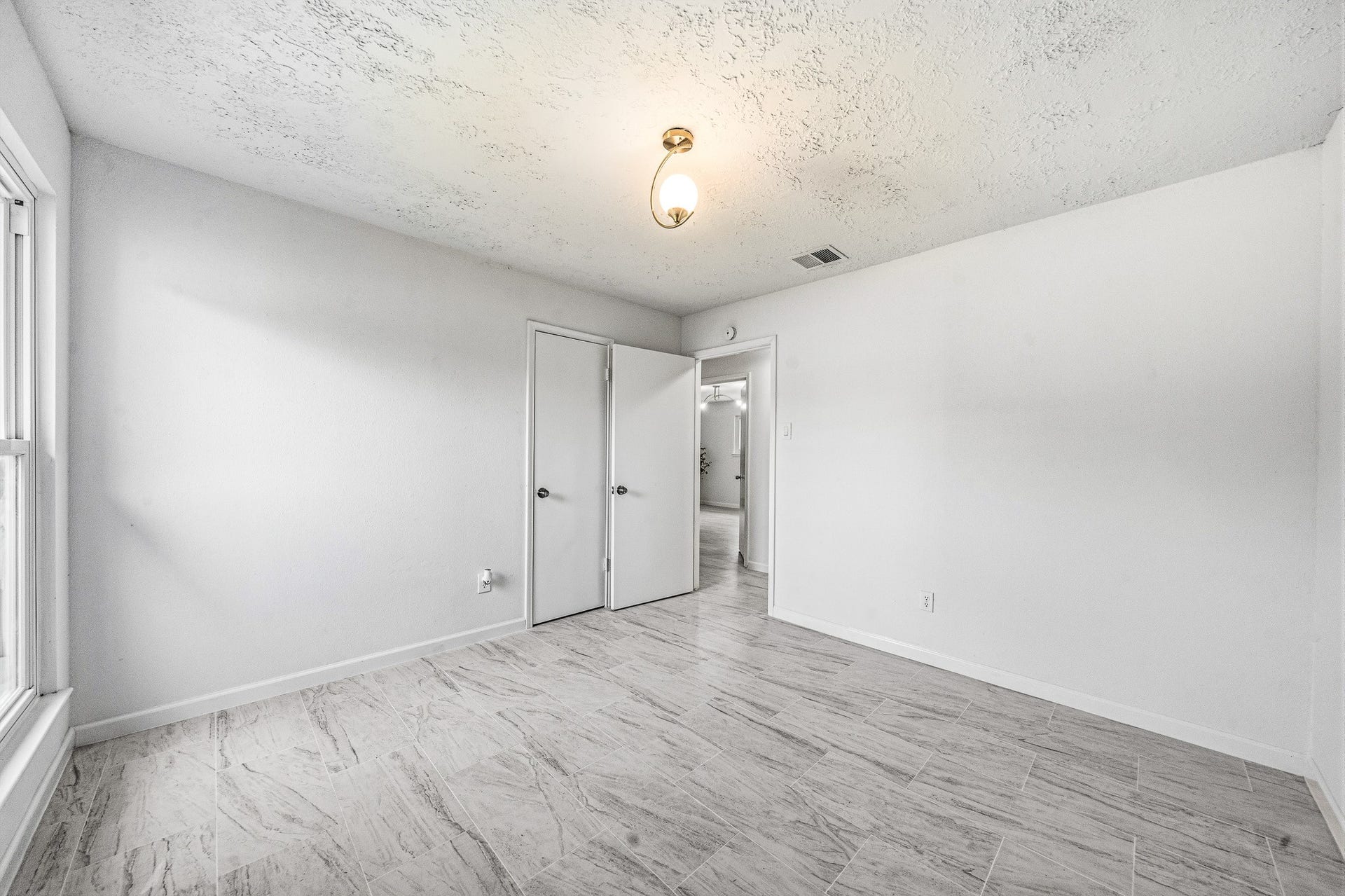 12723 Club Lane, Houston, TX 77099