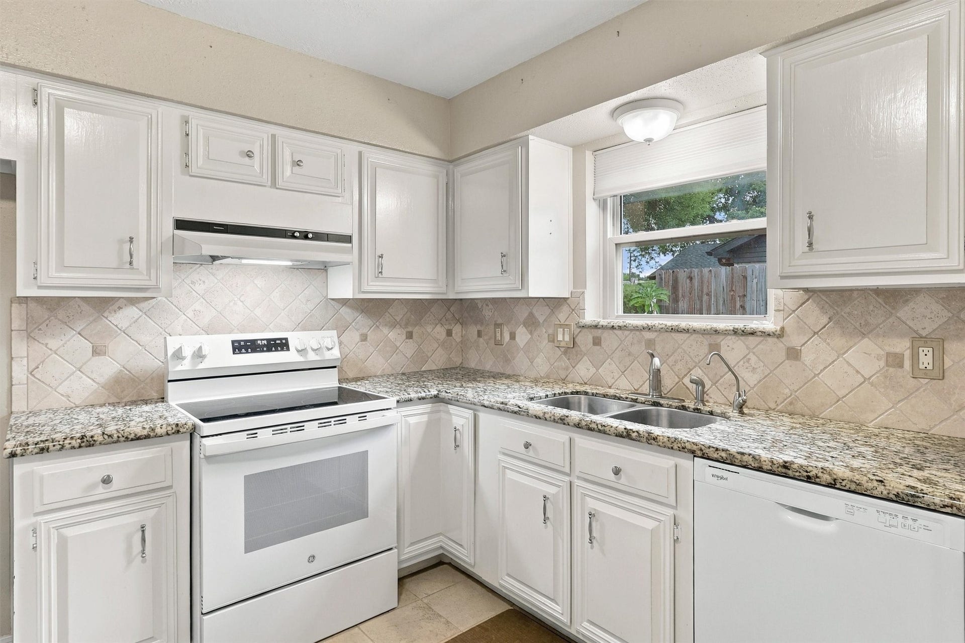 22711 Goldstone Drive, Katy, TX 77450 22711 Goldstone Drive, Katy, TX 77450