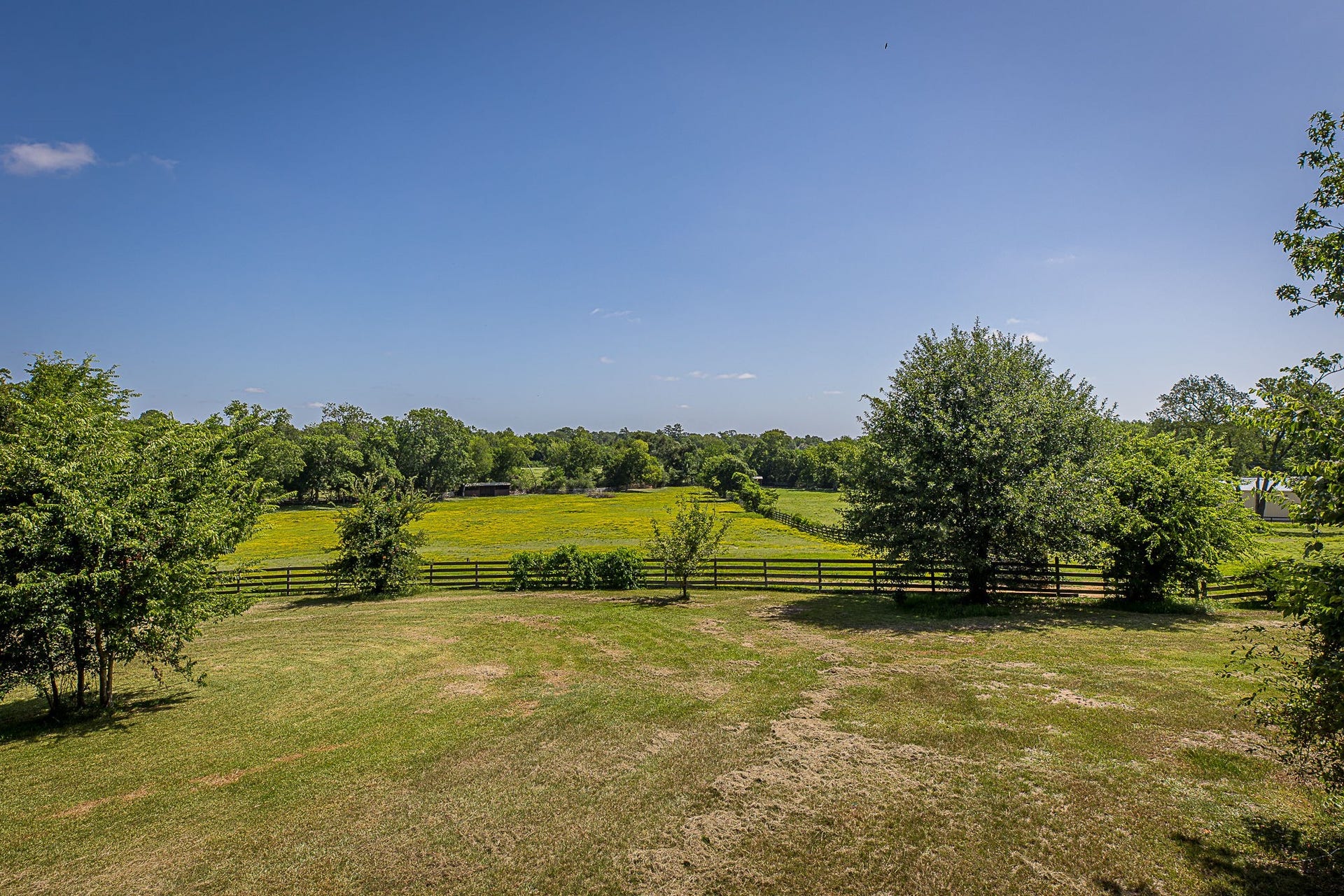 26298 Hwy 105, Montgomery, TX 77356 26298 Hwy 105, Montgomery, TX 77356