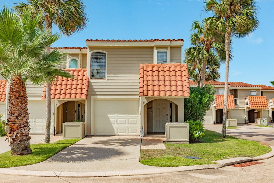 Property photo for 9D Dana Drive, Galveston, TX