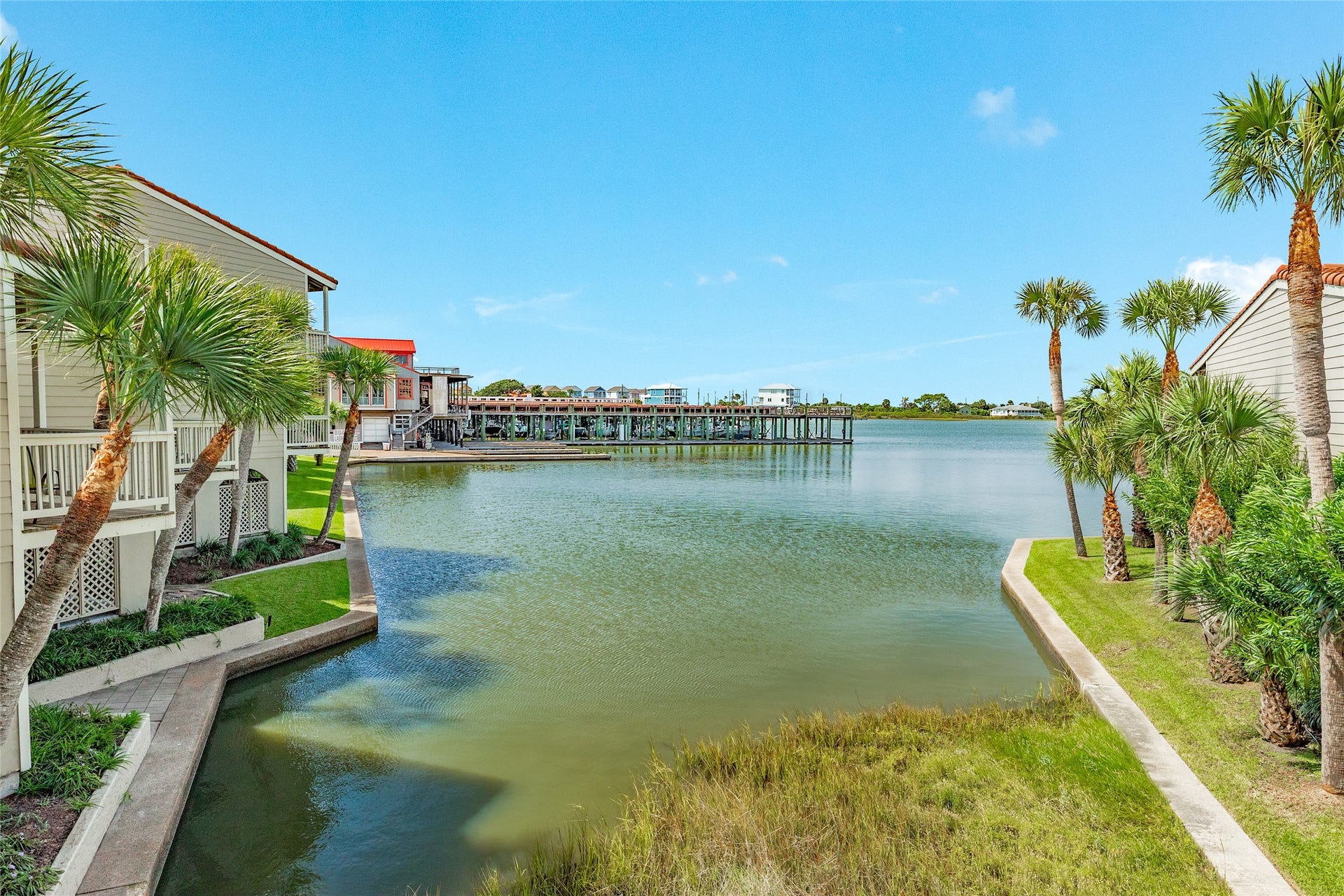9D Dana Drive, Galveston, TX 77554 9D Dana Drive, Galveston, TX 77554