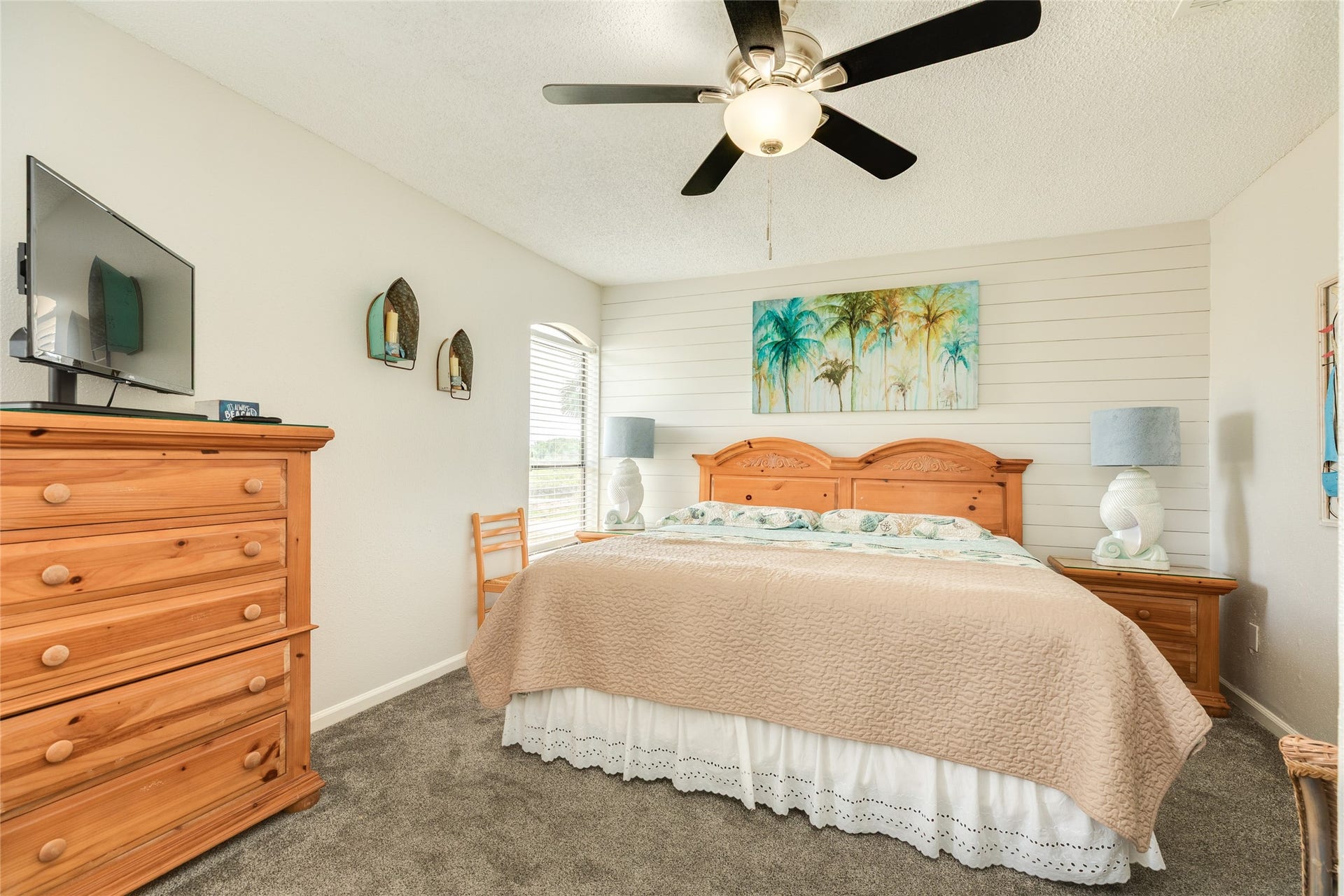 9D Dana Drive, Galveston, TX 77554 9D Dana Drive, Galveston, TX 77554