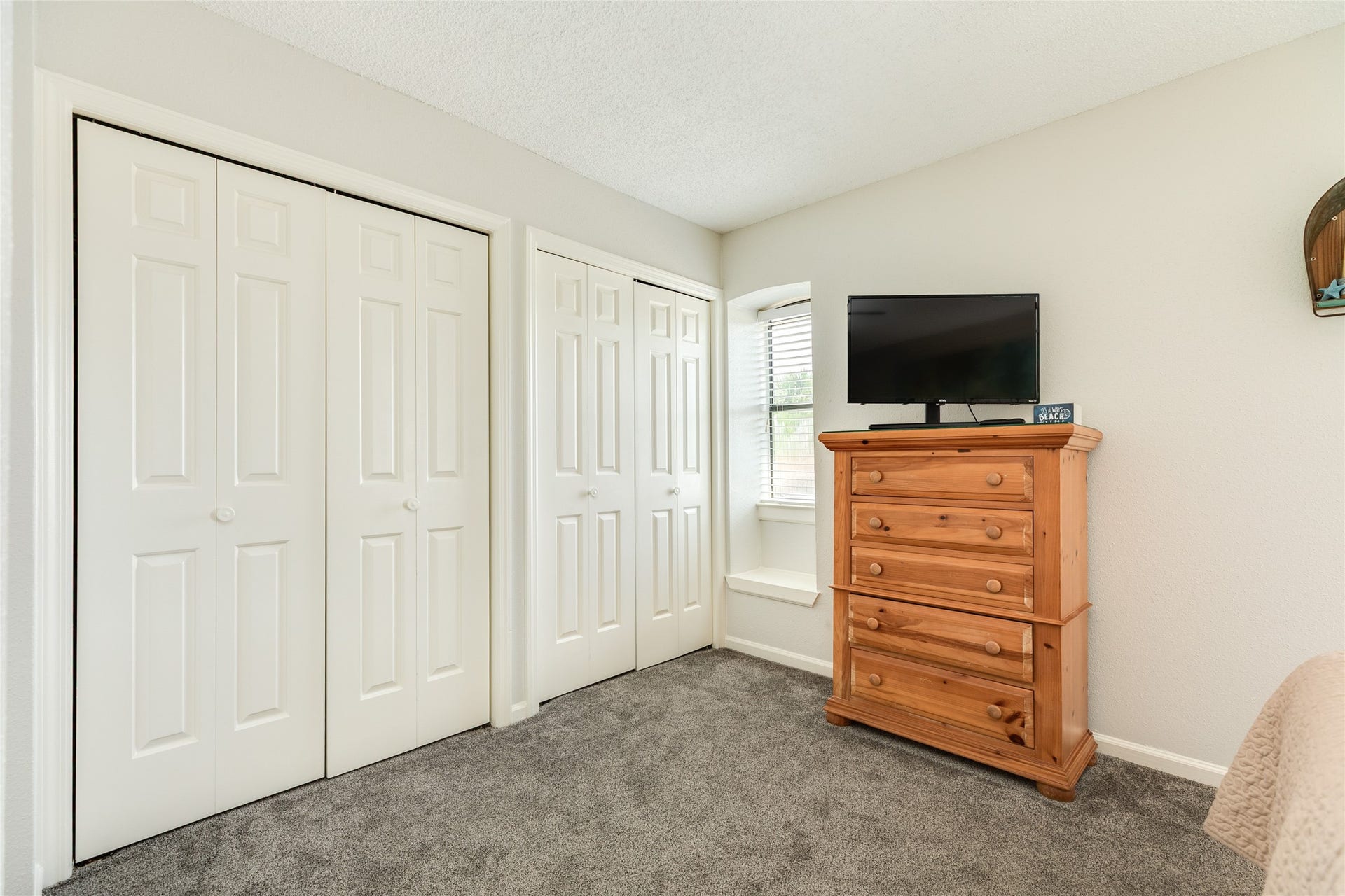 9D Dana Drive, Galveston, TX 77554 9D Dana Drive, Galveston, TX 77554