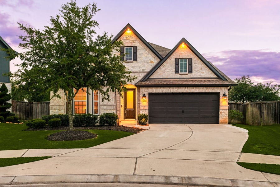 Property photo for 30718 Parkside Passage Drive, Fulshear, TX