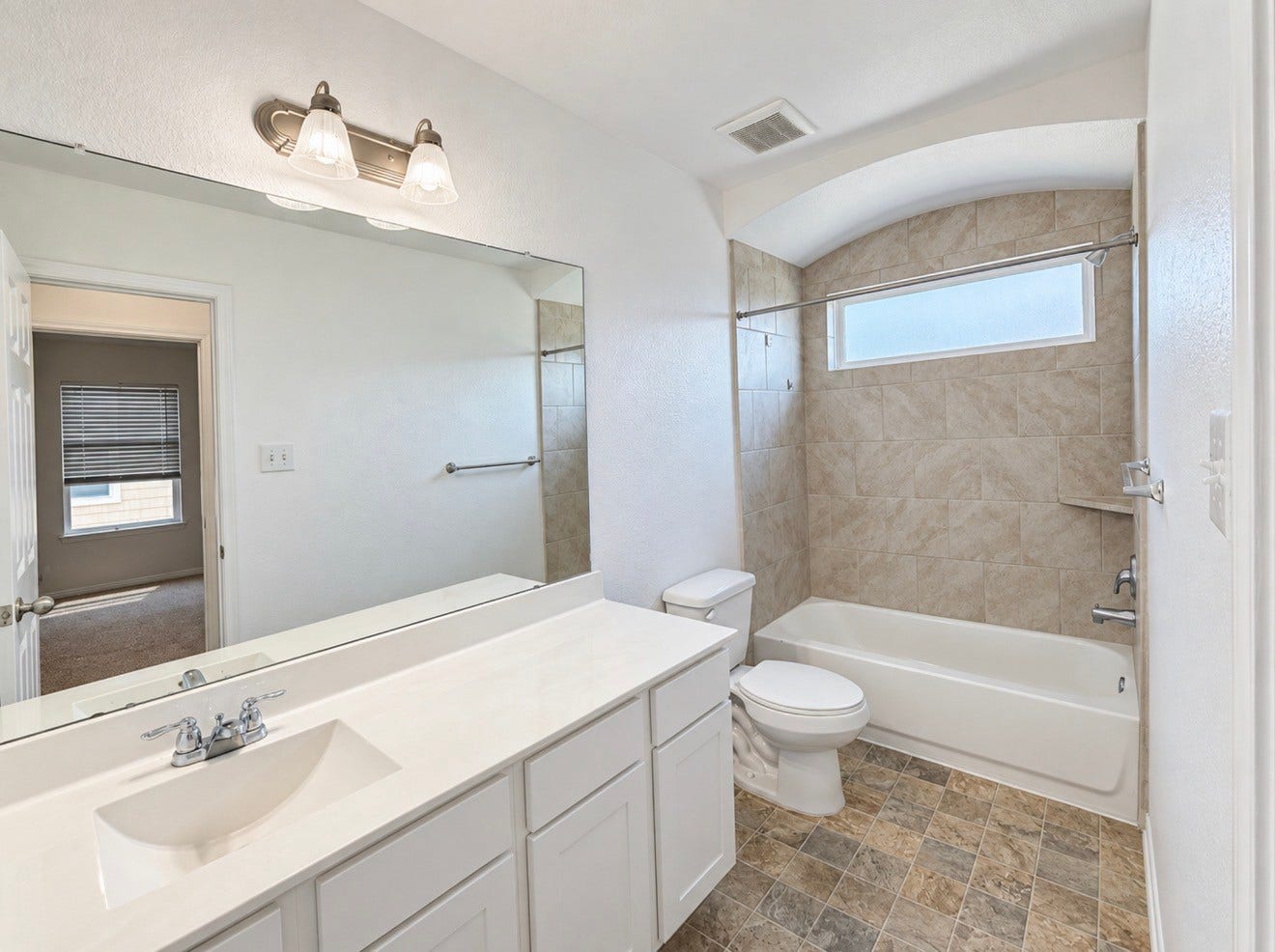 20926 Running Moon Trail, Humble, TX 77338 Bathroom