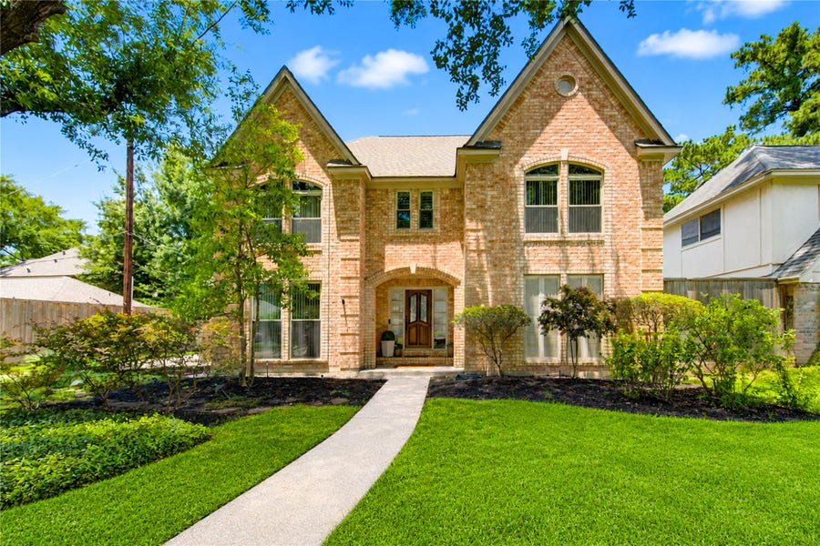 Property photo for 12154 Quail Creek Drive, Houston, TX