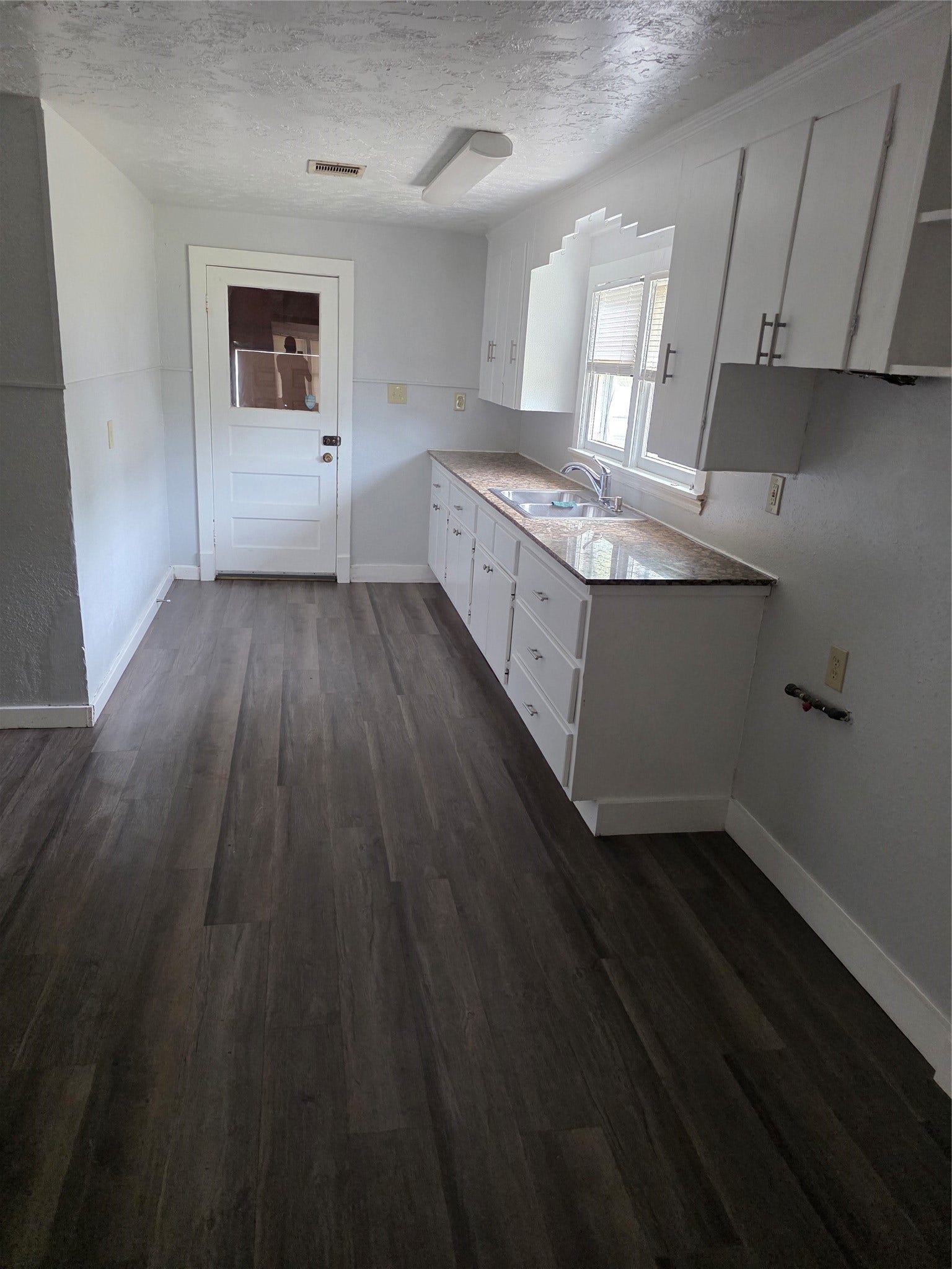 316 Frisco Street, Houston, TX 77022 316 Frisco Street, Houston, TX 77022