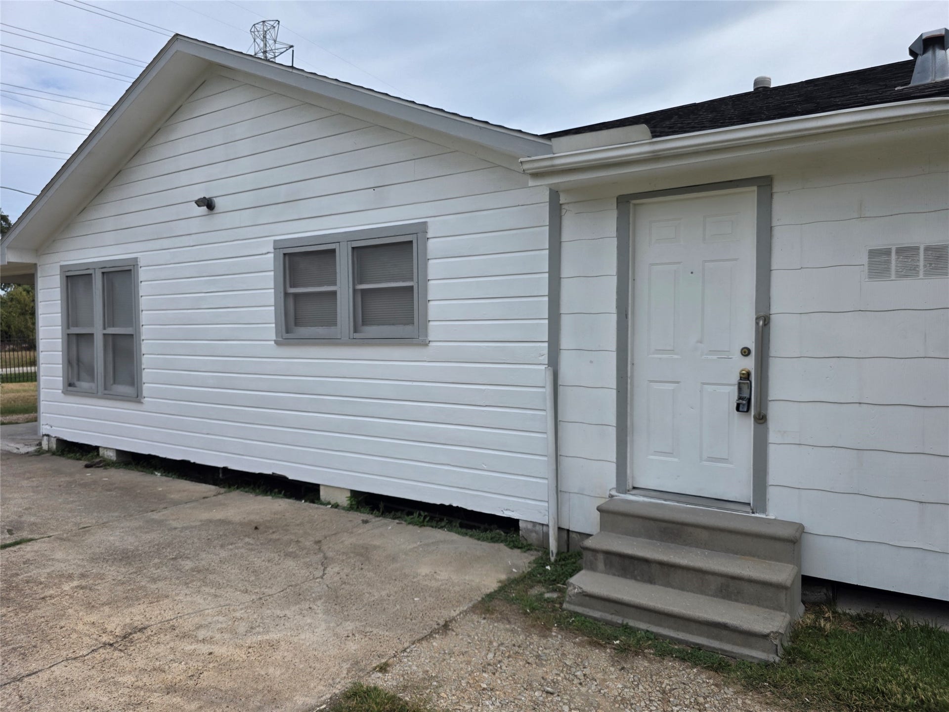 316 Frisco Street, Houston, TX 77022 316 Frisco Street, Houston, TX 77022
