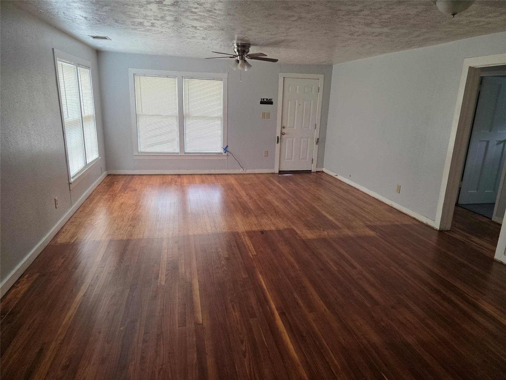 316 Frisco Street, Houston, TX 77022 316 Frisco Street, Houston, TX 77022