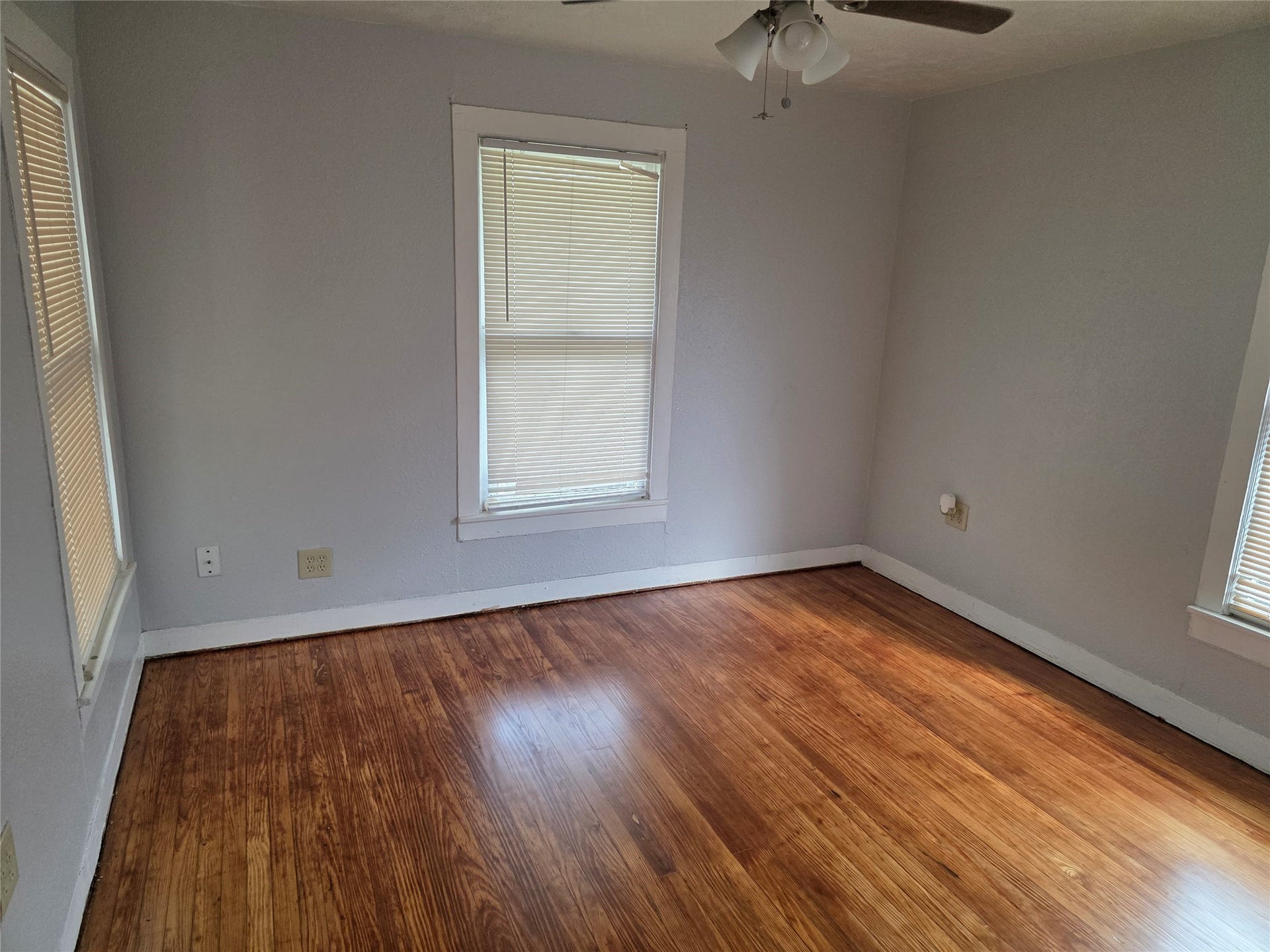 316 Frisco Street, Houston, TX 77022 316 Frisco Street, Houston, TX 77022