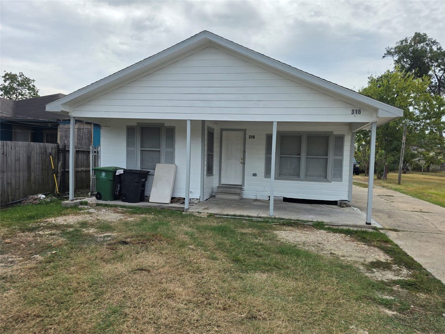 Property photo for 316 Frisco Street, Houston, TX