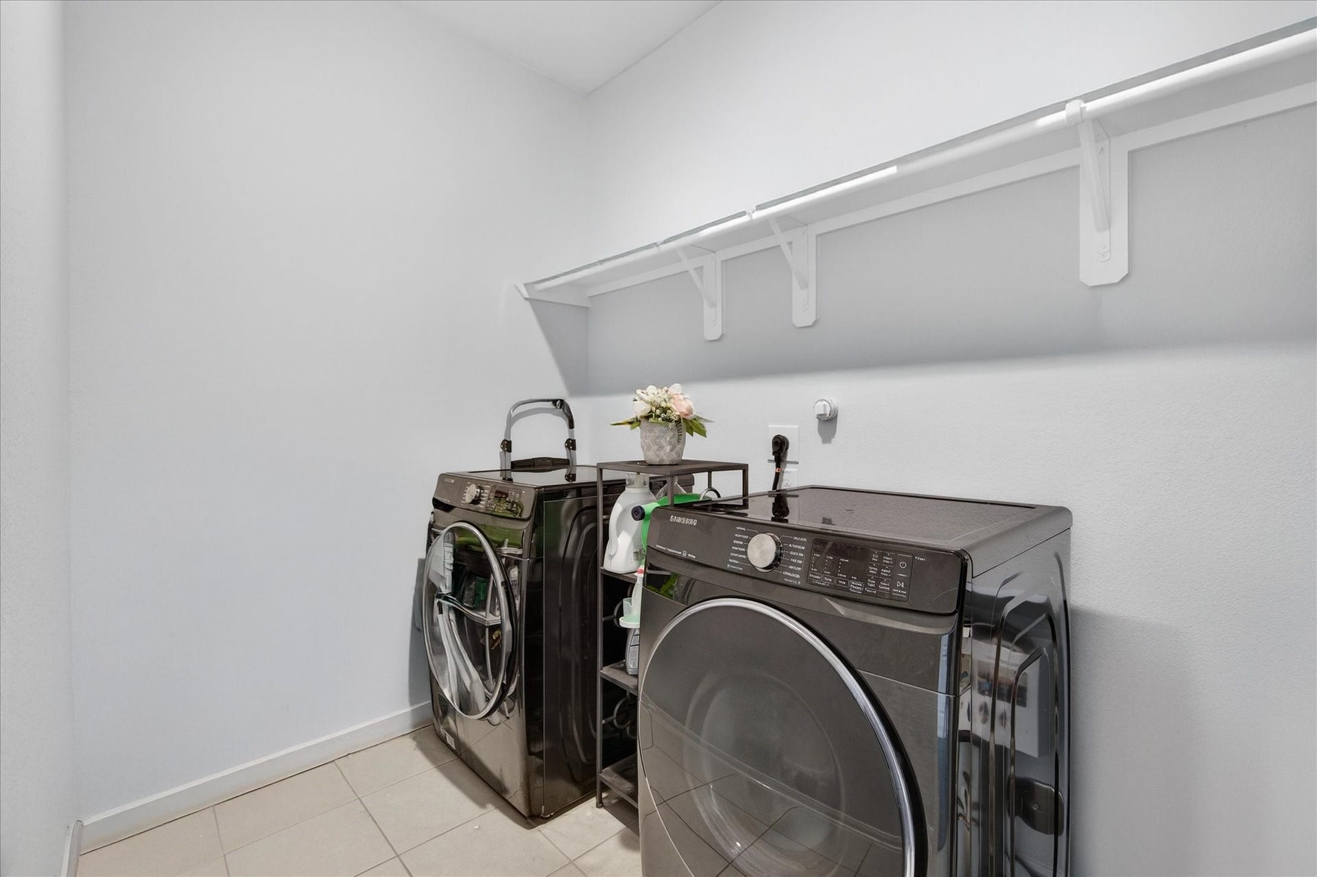 8730 Willet Street, Baytown, TX 77521 8730 Willet Street, Baytown, TX 77521