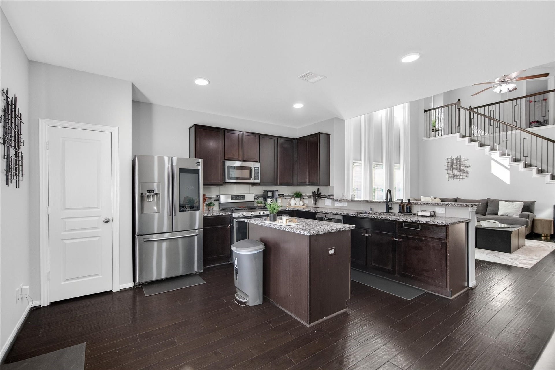 8730 Willet Street, Baytown, TX 77521 8730 Willet Street, Baytown, TX 77521