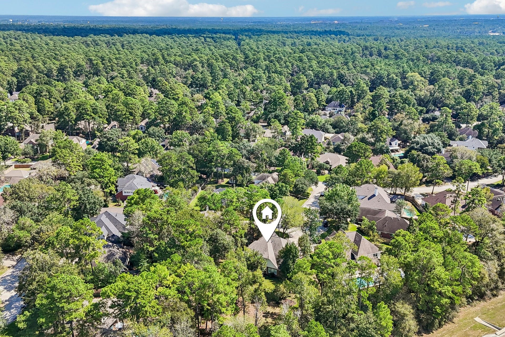 14 Guinevere Place, The Woodlands, TX 77384 14 Guinevere Place, The Woodlands, TX 77384