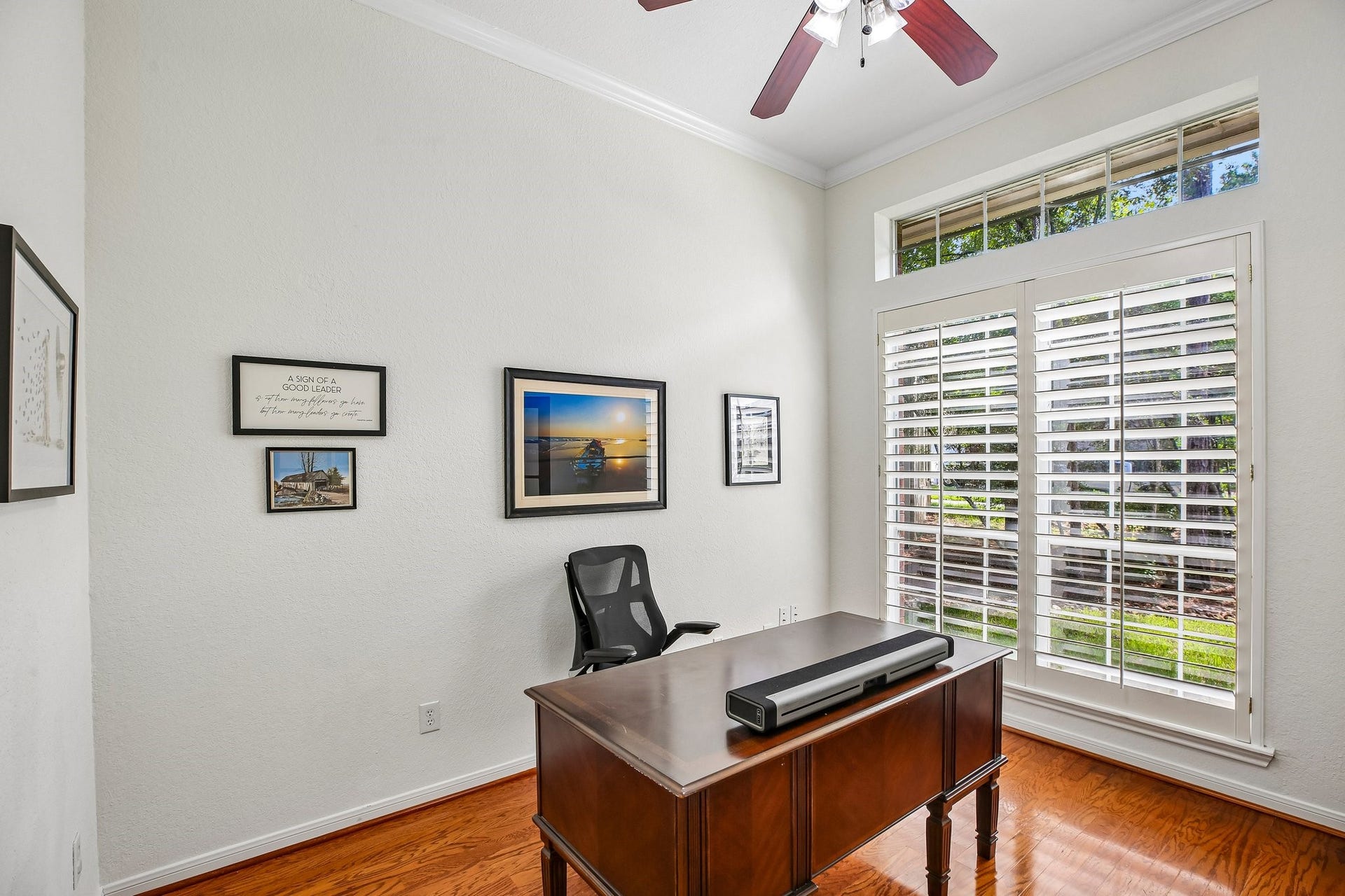 14 Guinevere Place, The Woodlands, TX 77384 14 Guinevere Place, The Woodlands, TX 77384
