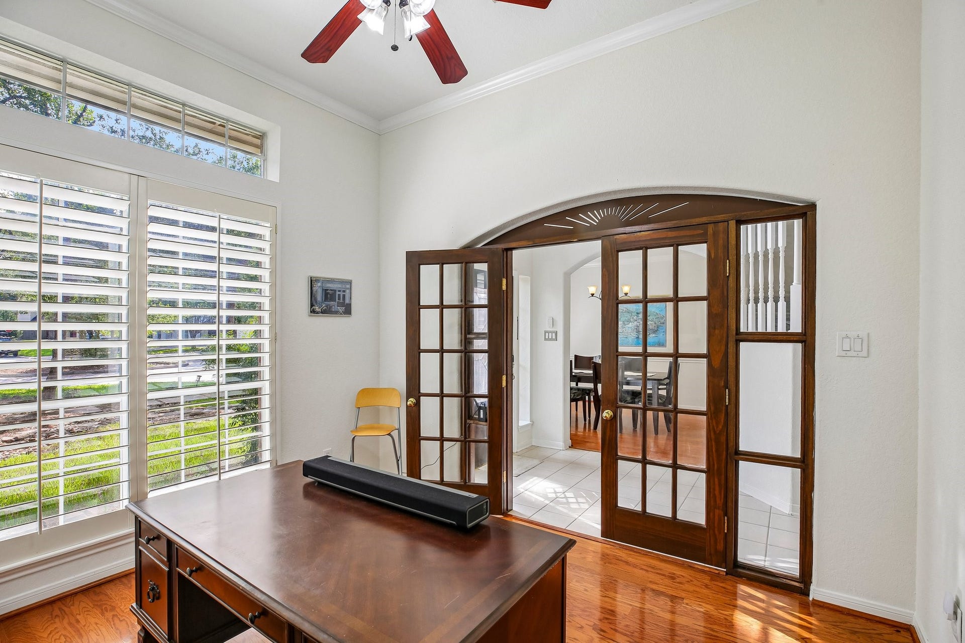 14 Guinevere Place, The Woodlands, TX 77384 14 Guinevere Place, The Woodlands, TX 77384