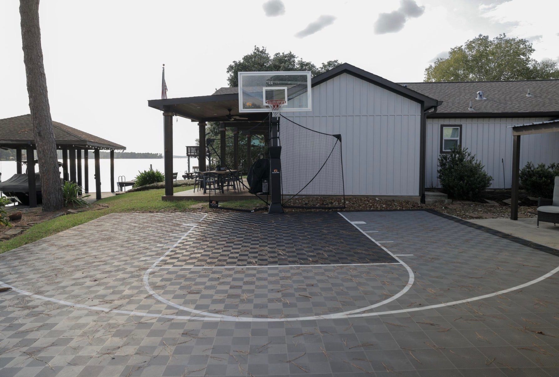 13103 Point Drive, Willis, TX 77318 Stunning lake views