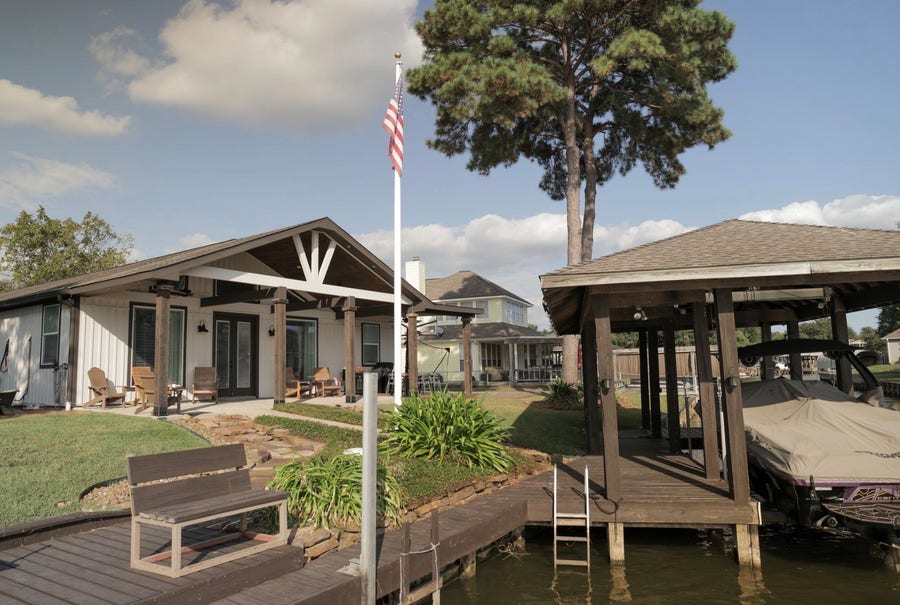 Property photo for 13103 Point Drive, Willis, TX