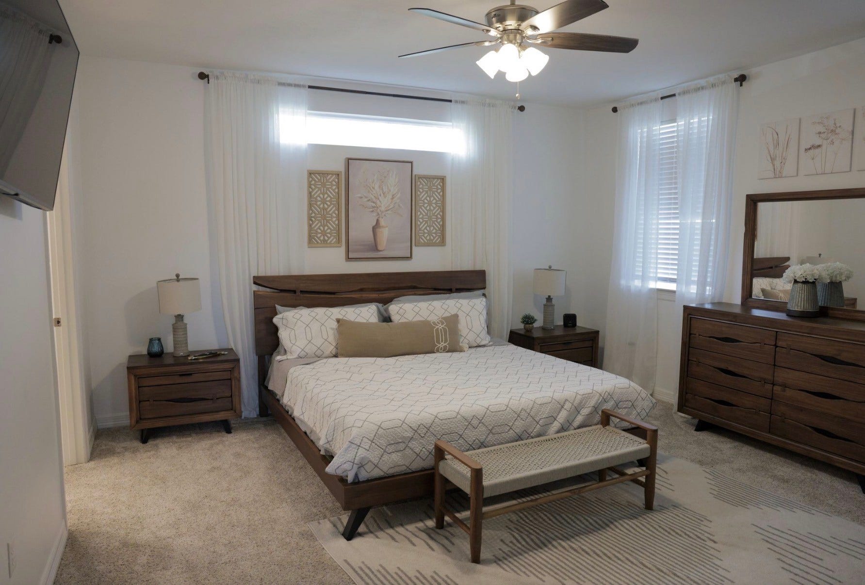 13103 Point Drive, Willis, TX 77318 Large primary bedroom!