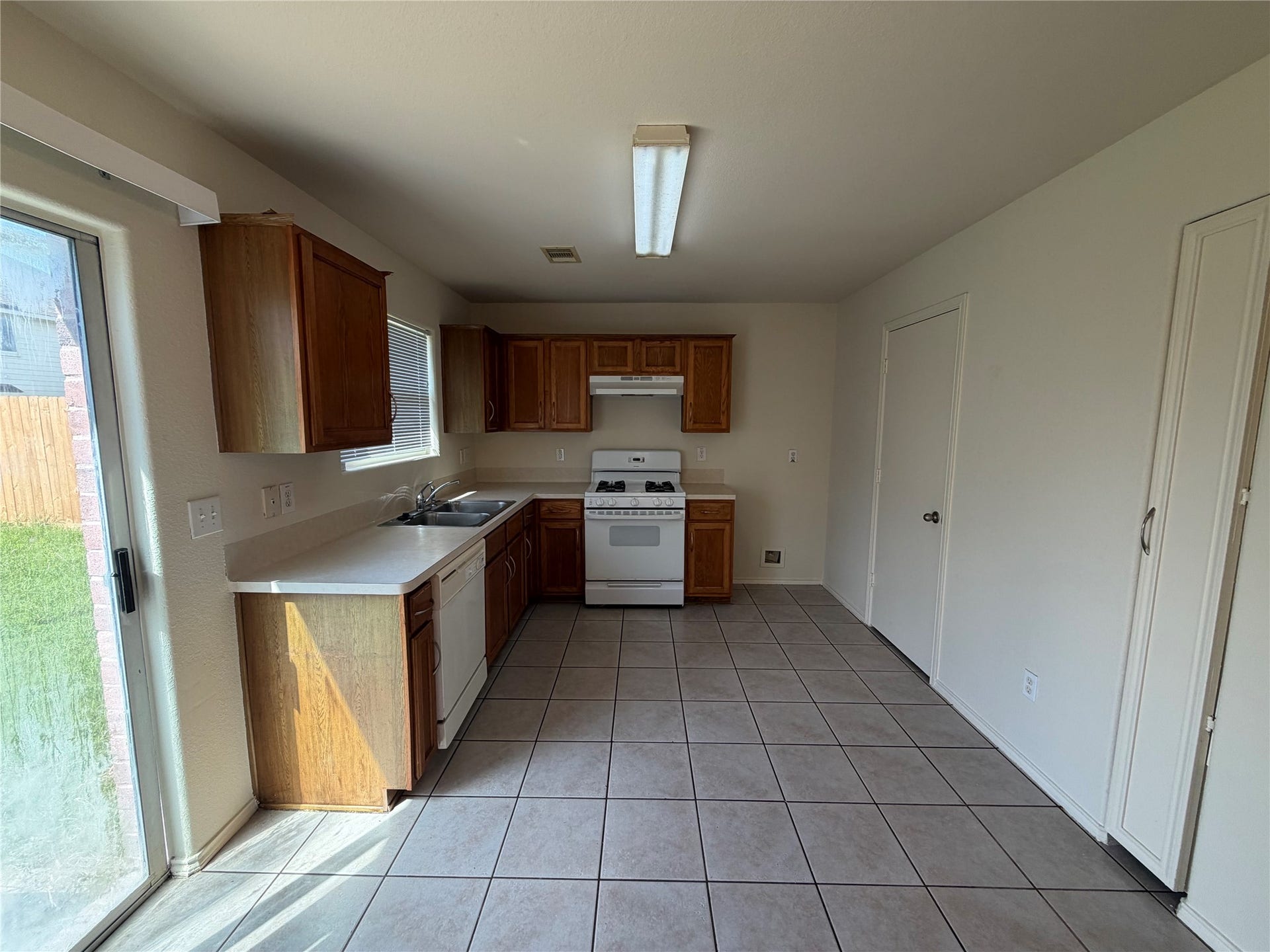 12608 Rio Lindo Street, Rosharon, TX 77583 12608 Rio Lindo Street, Rosharon, TX 77583