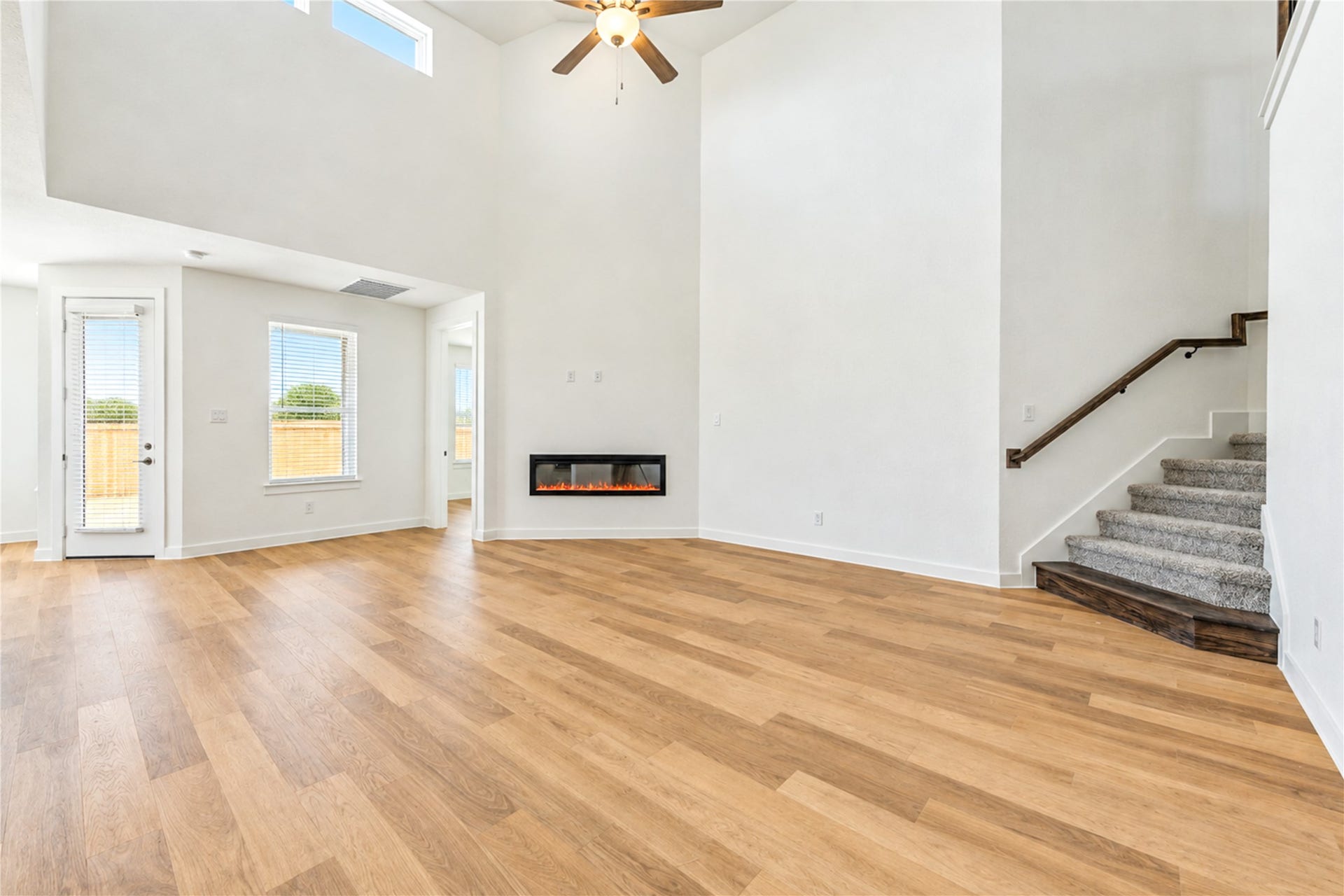 2305 Poseidon Street, League City, TX 77573 2305 Poseidon Street, League City, TX 77573