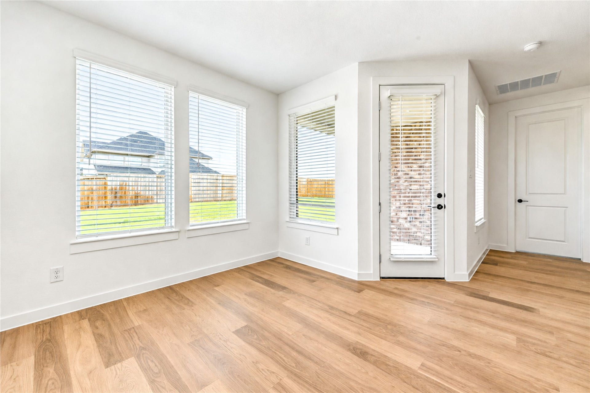 2305 Poseidon Street, League City, TX 77573 2305 Poseidon Street, League City, TX 77573