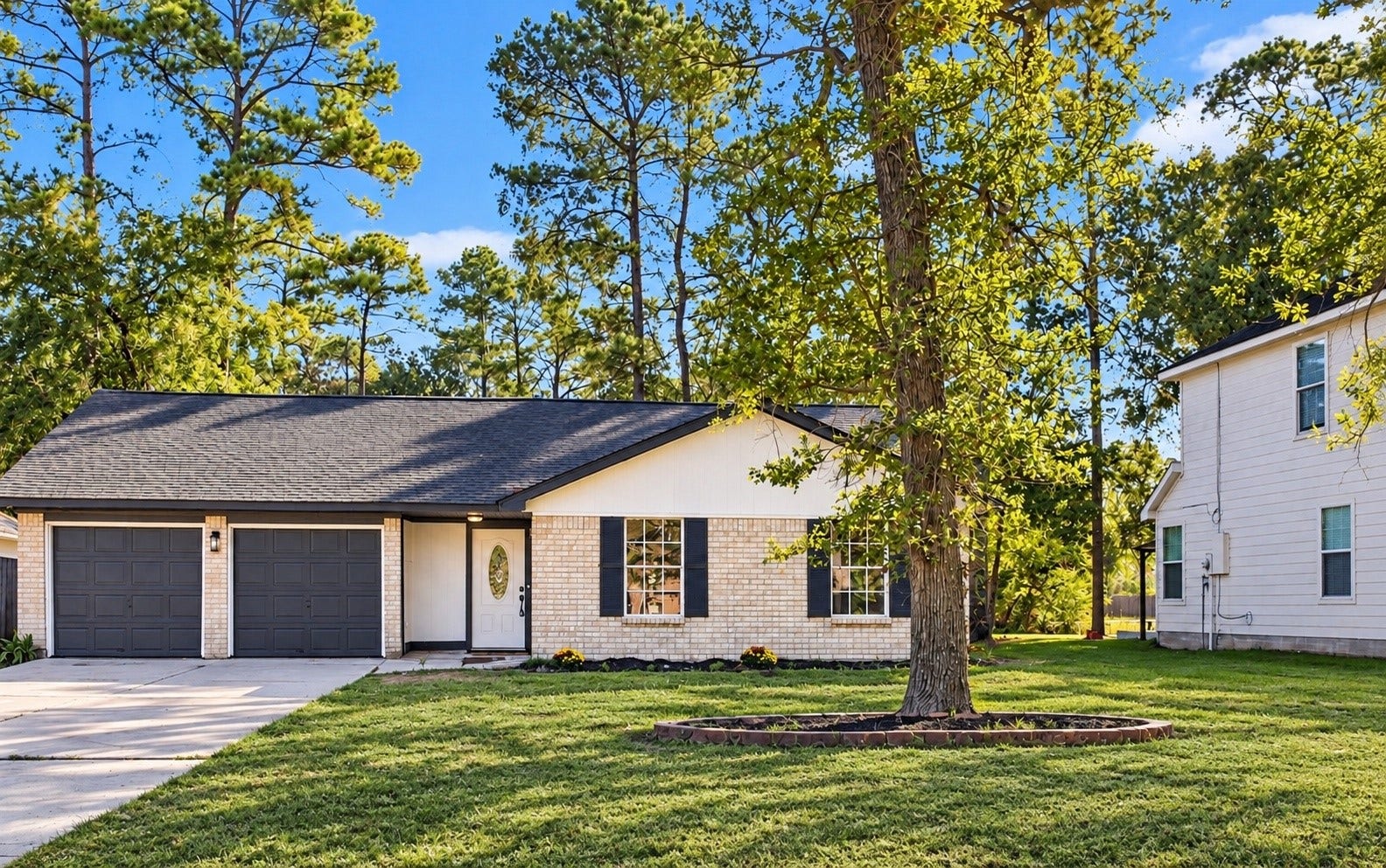 16714 Camber Court, Crosby, TX 77523 An angle of the exterior of the home!