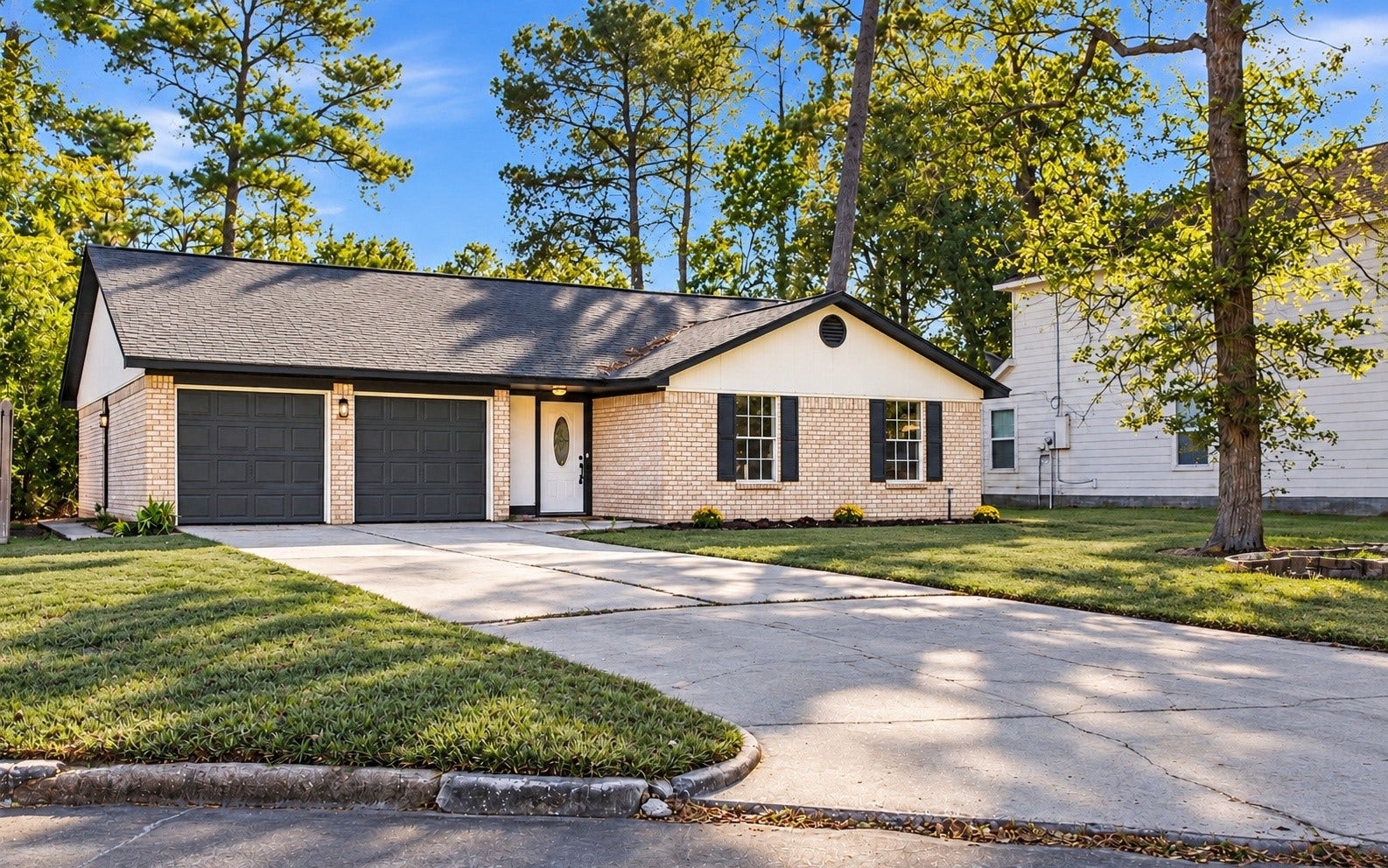 16714 Camber Court, Crosby, TX 77523 An angle of the exterior of the home!