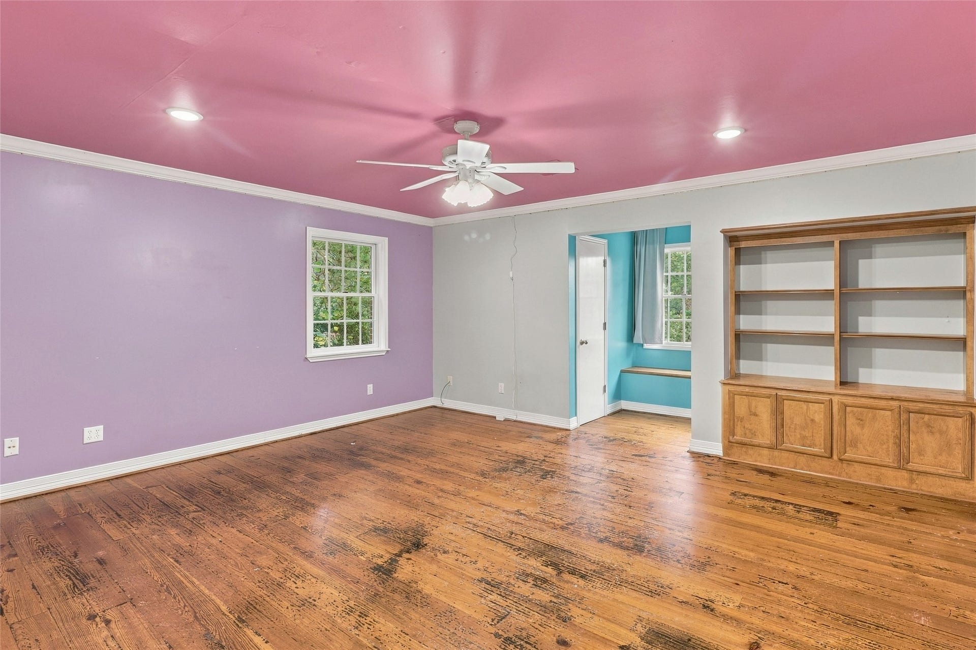 8714 Holly Hills Drive, Tomball, TX 77375 8714 Holly Hills Drive, Tomball, TX 77375