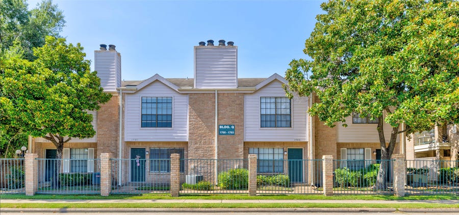 Property photo for 14600 Fonmeadow Drive, #1702, Houston, TX