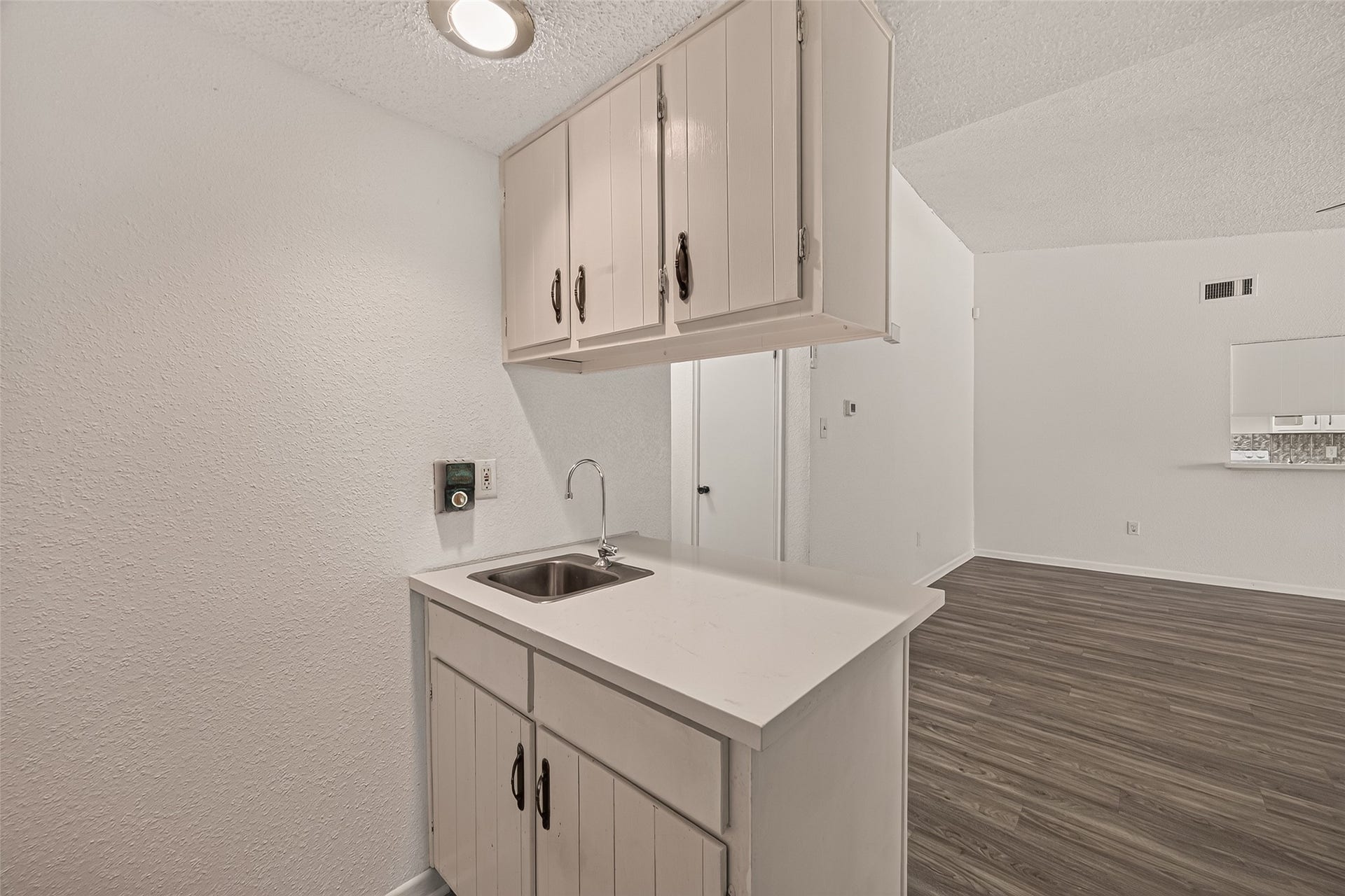 1910 Blindlake Drive, Houston, TX 77084 1910 Blindlake Drive, Houston, TX 77084