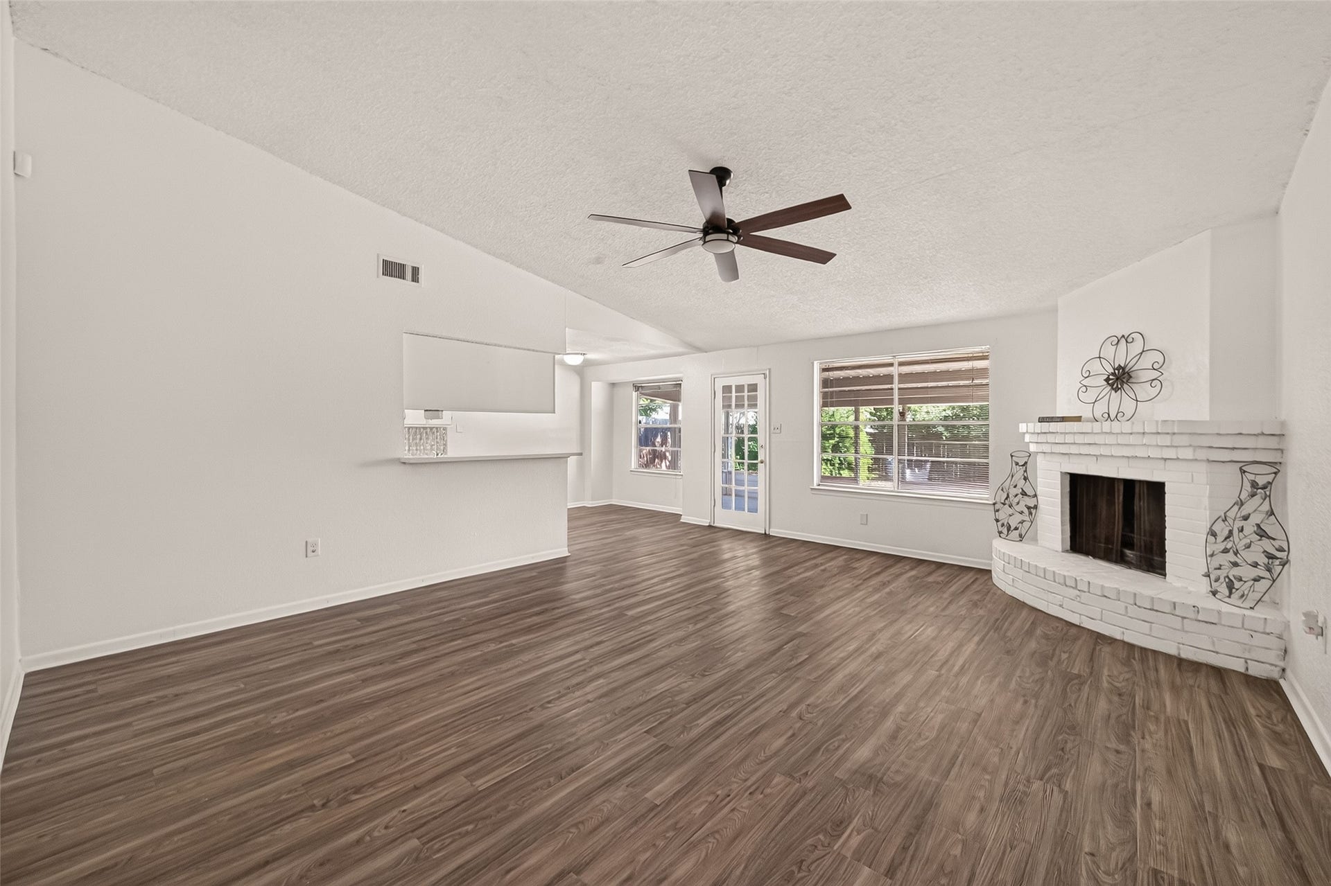 1910 Blindlake Drive, Houston, TX 77084 1910 Blindlake Drive, Houston, TX 77084