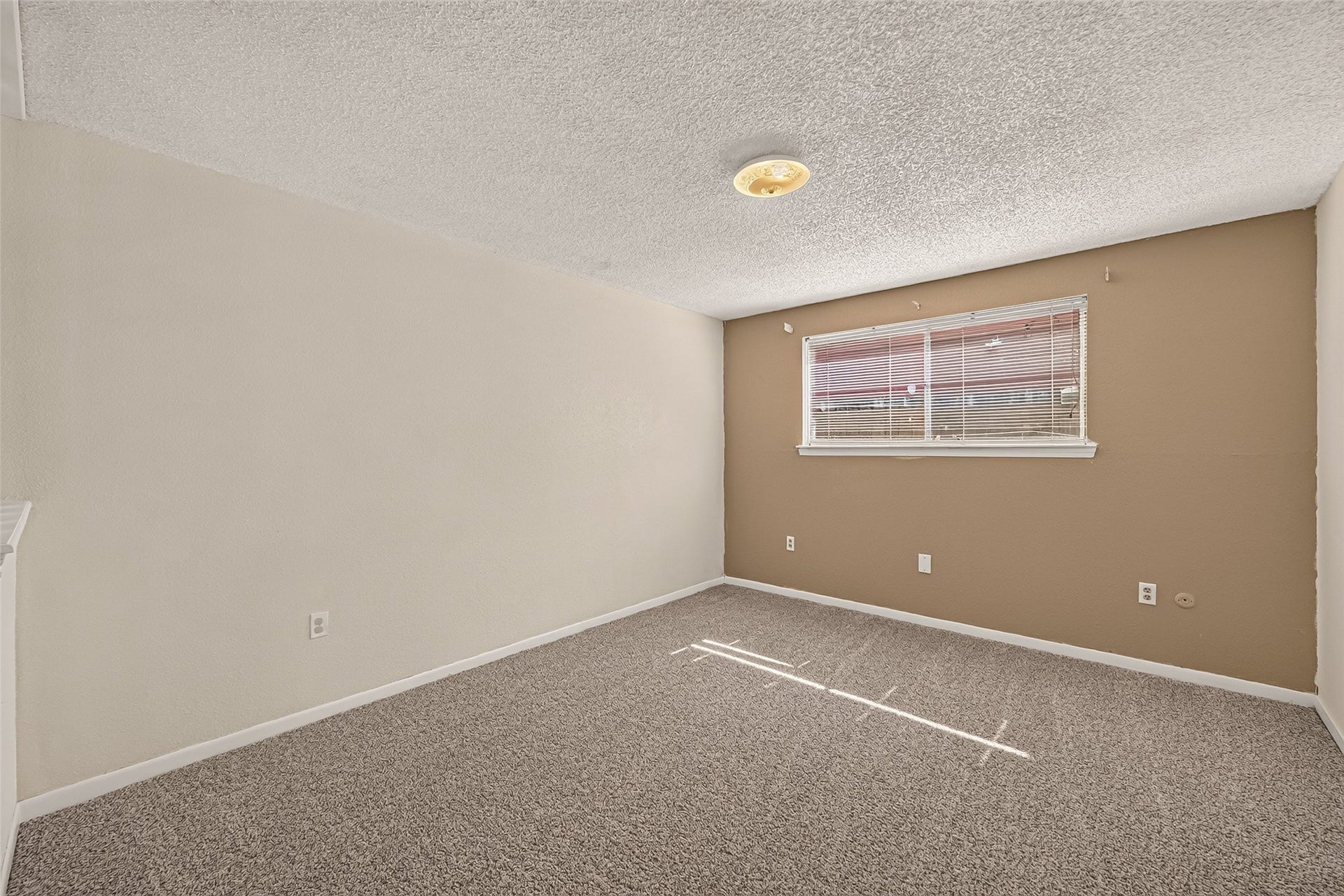 1910 Blindlake Drive, Houston, TX 77084 1910 Blindlake Drive, Houston, TX 77084